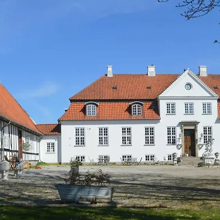 Tatil Evi Historic Place At Gelskov Estate *